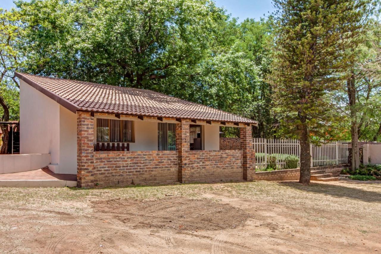 Dalberry Guest House Johannesburg Exterior photo